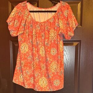 Women's Red Floral Scoop Neck Top